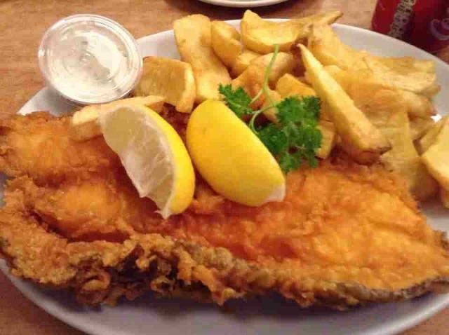 イギリスに来たら、やっぱりフィッシュ&チップスでしょ。 みゅう